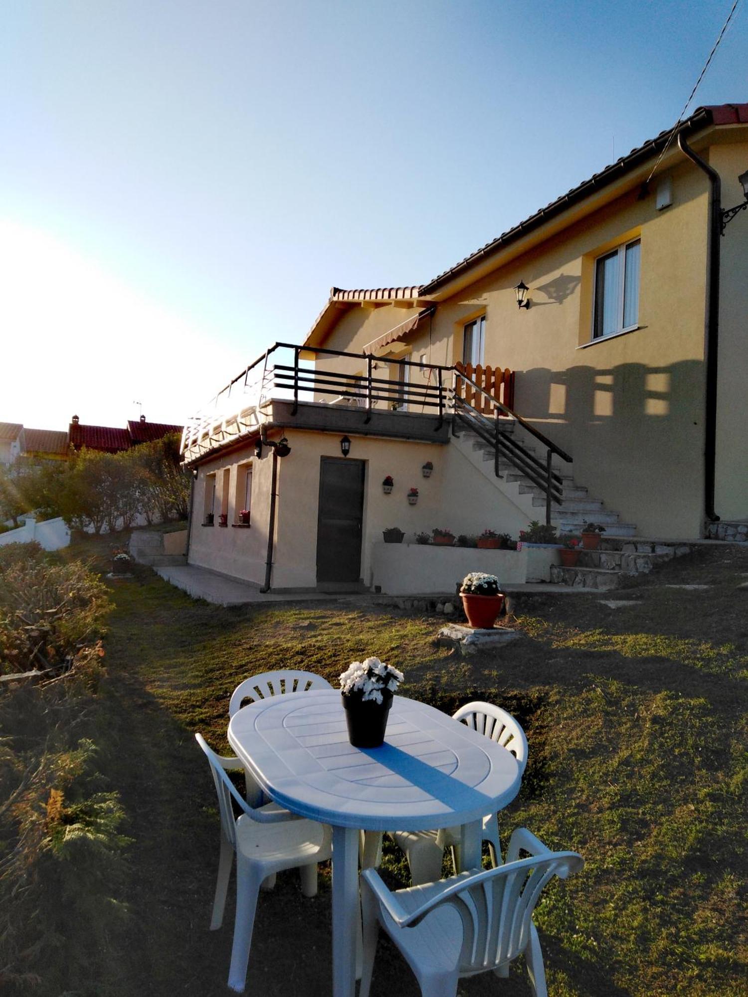 Apartamento El Sauce De Amalia Celorio  Exteriör bild